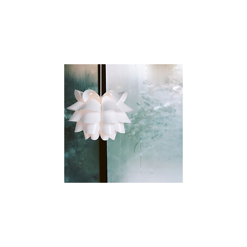 Contemporary And Contracted The Nordic Idea White Lotus Droplight Lamp