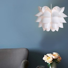 Contemporary And Contracted The Nordic Idea White Lotus Droplight Lamp