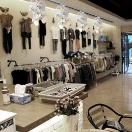 Retro Mini Style Painting Metal Pendant Light Garage