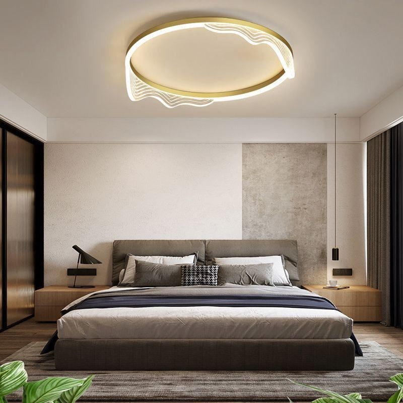 Flush Mount Circular Ceiling Light With Wavy Edge Decoration