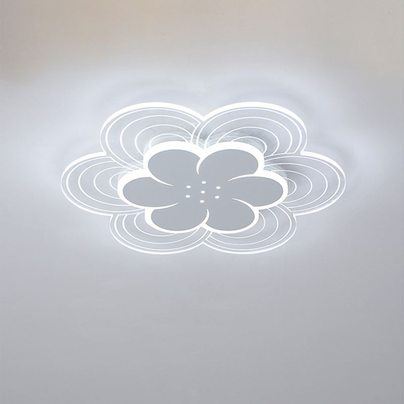 Gorgeous Petal Flush Mount Ceiling Light Minimalist Acrylic Light