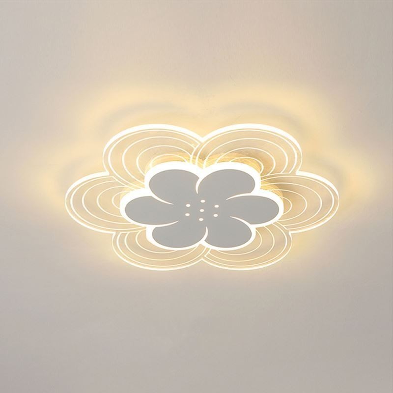 Gorgeous Petal Flush Mount Ceiling Light Minimalist Acrylic Light