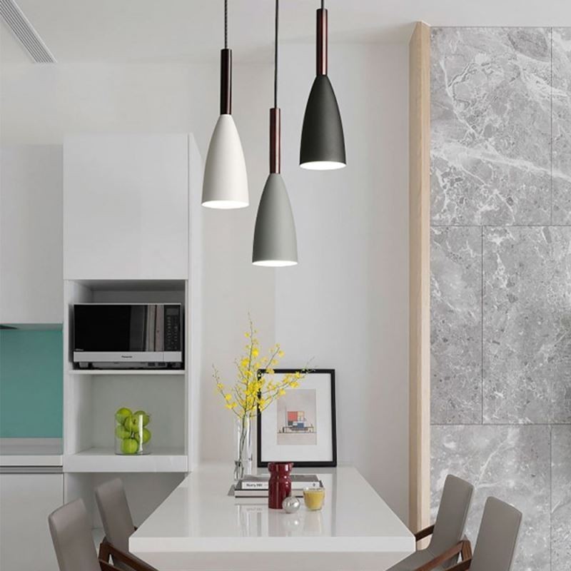 Modern Simple Pendant Light Three Lights Creative Aluminum Art Light Fixture Cafe