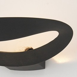 Artistic Wall Light with 1 Light in Black & White