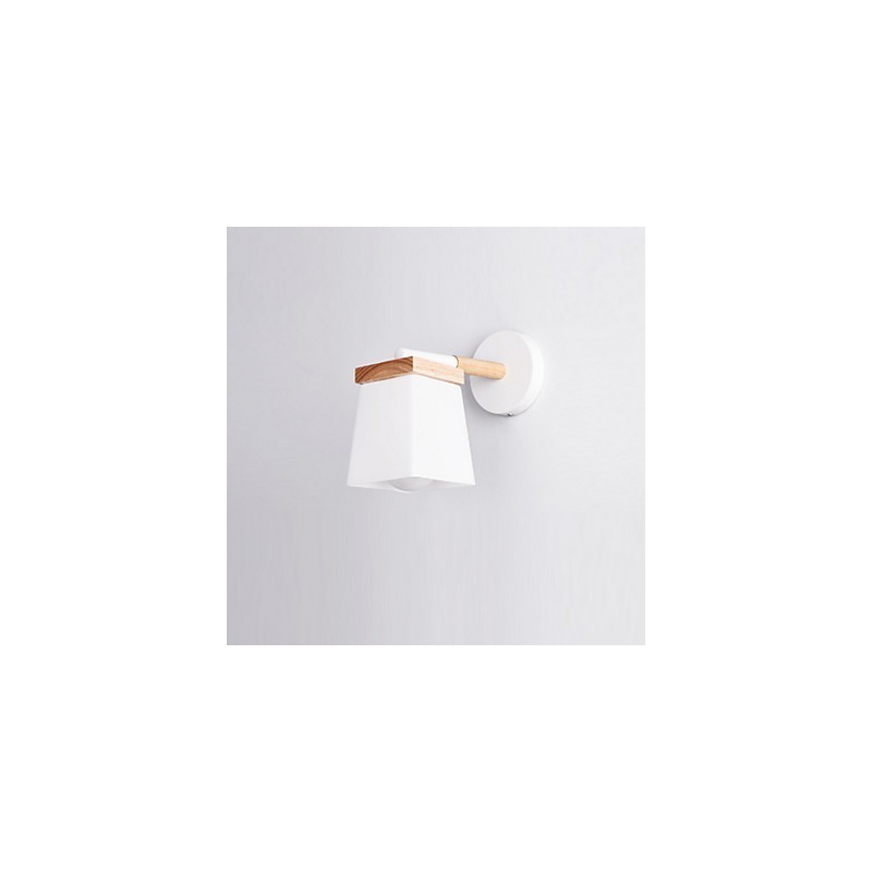 Squere Glassshade Wall Lamp For Bedroom Modern Feature Ambient Light Wall Sconces Wall Light