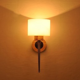 Simple Wall Lamp Bedside Desk Lamp With Glass Shade and Solid Wood for Bedroom Dresser Living Room Baby Room