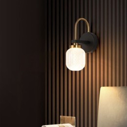 Modern Minimalist Wall Light Acrylic Wall Lamp