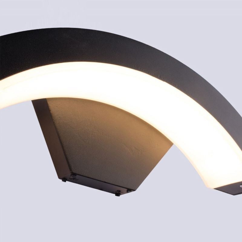 Minimalist Aluminum Lamp Garden Waterproof Crescent Wall Light