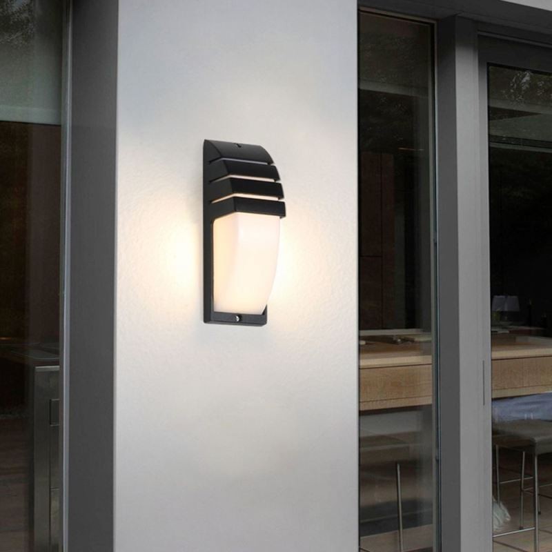 Waterproof Outdoor Porch Light Black Aluminium Wall Lamp Garden Courtyard Light
