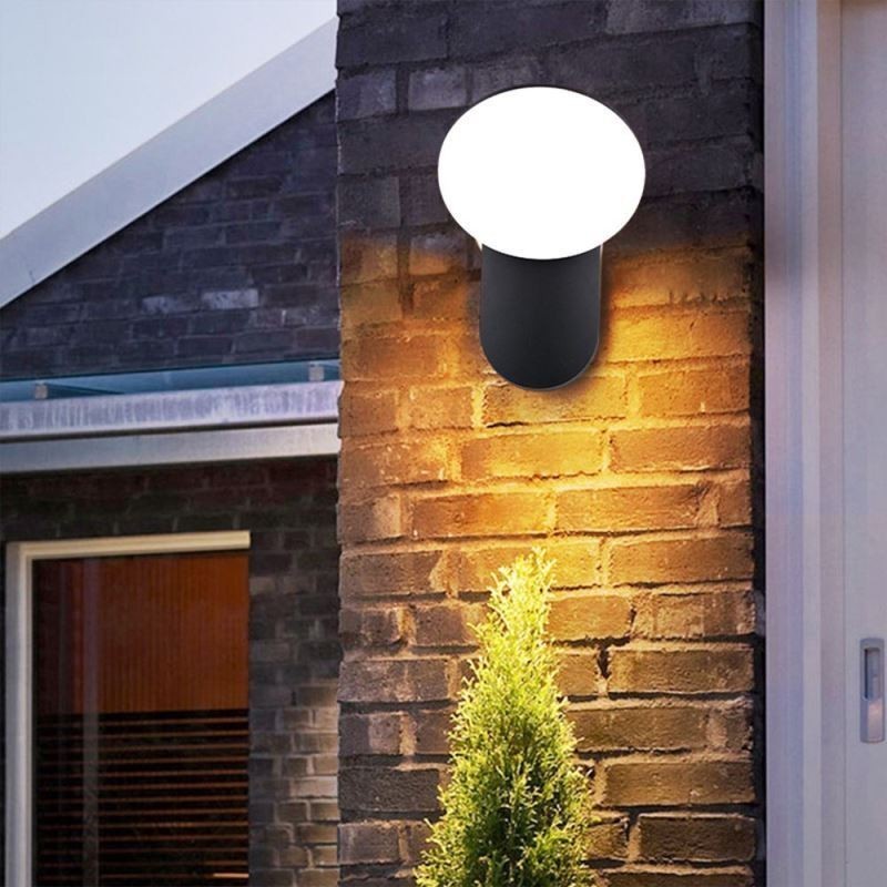 Modern Minimalist Aluminum Lamp Garden Waterproof Crescent Wall Light